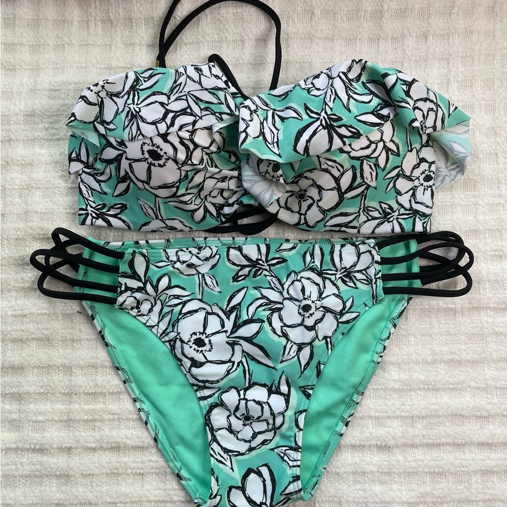 Abercrombie & Fitch Mint Green Bikini set